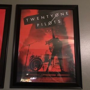 Twentyone pilots concert posters